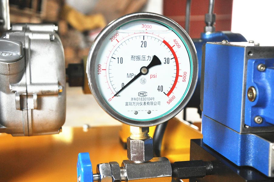 本田汽油機(jī)，野外作業(yè)機(jī)動(dòng)泵液壓站